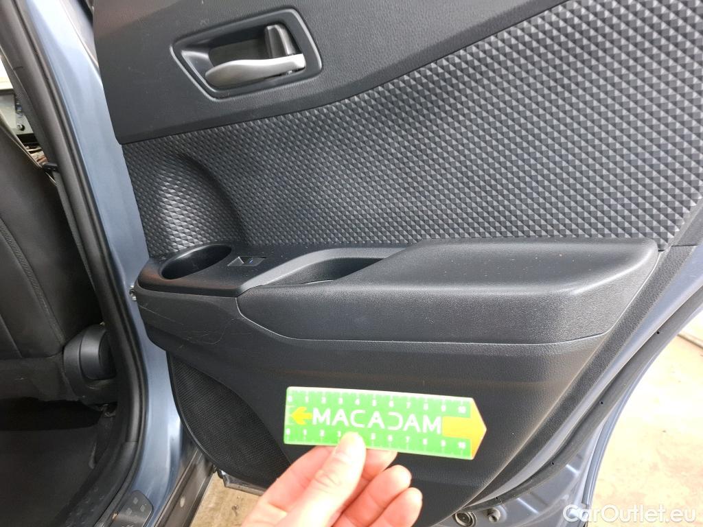  Toyota  C-HR TOYOTA  / 2016 / 5P / SUV 2.0 HYBRIDE 184 COLLECTION #7