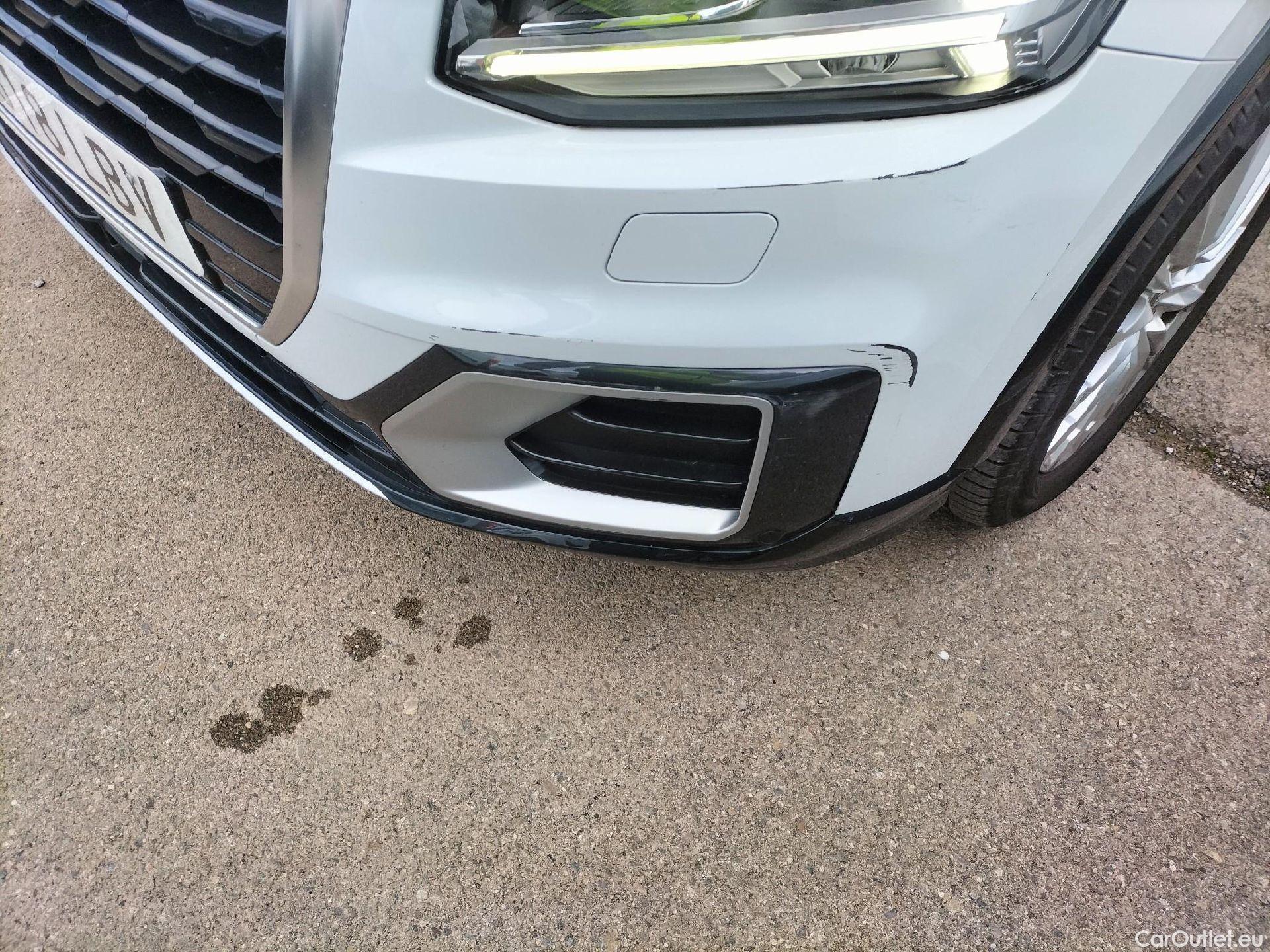  Audi  Q2 AUDI  / 2016 / 5P / todoterreno Design 30 TFSI 85kW (116CV) #4