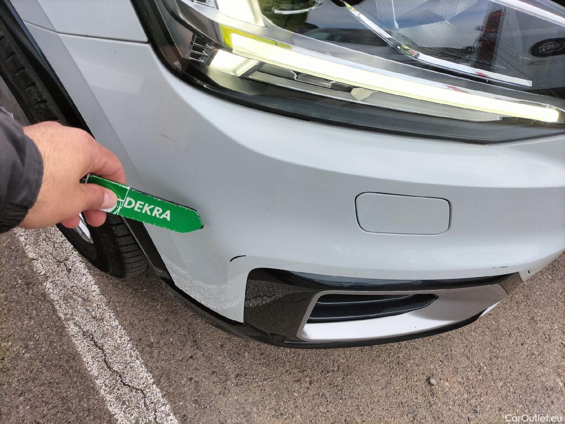  Audi  Q2 AUDI  / 2016 / 5P / todoterreno Design 30 TFSI 85kW (116CV) #6