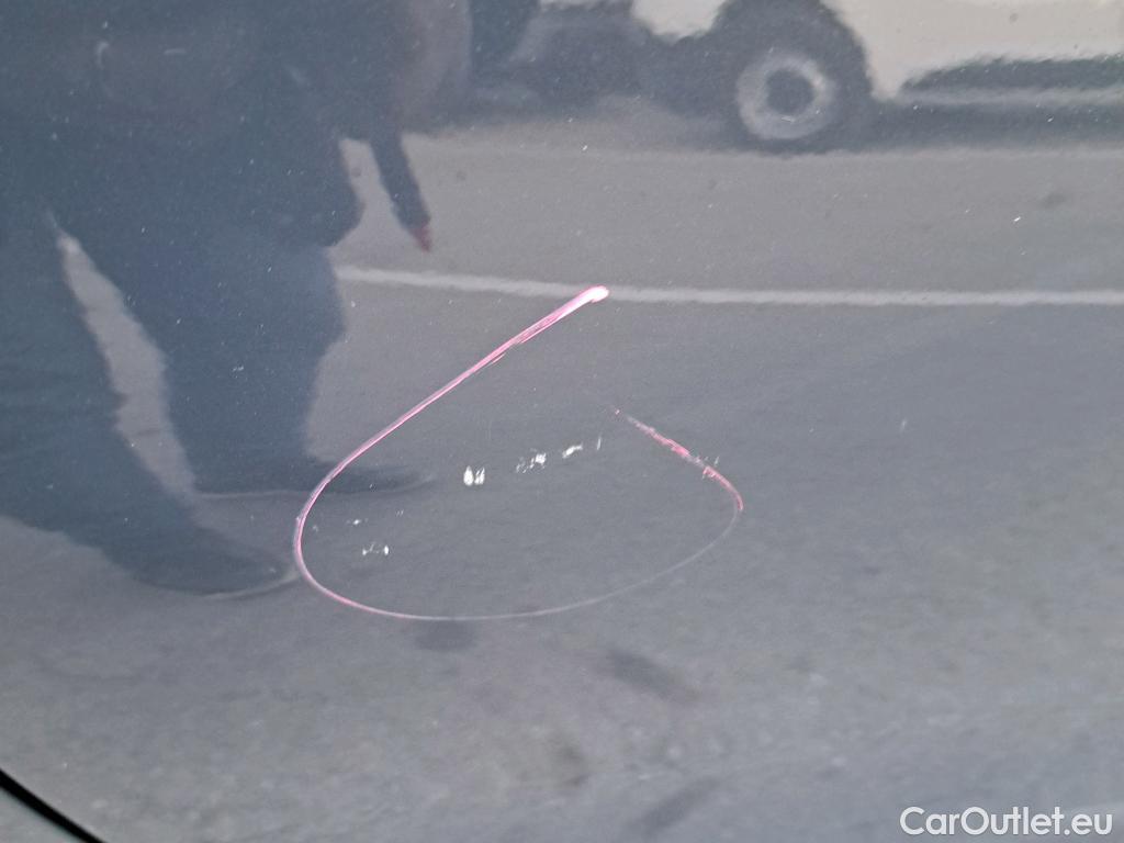  Bmw  Serie 3 BMW  / 2018 / 4P / sedán 318d Auto. #7