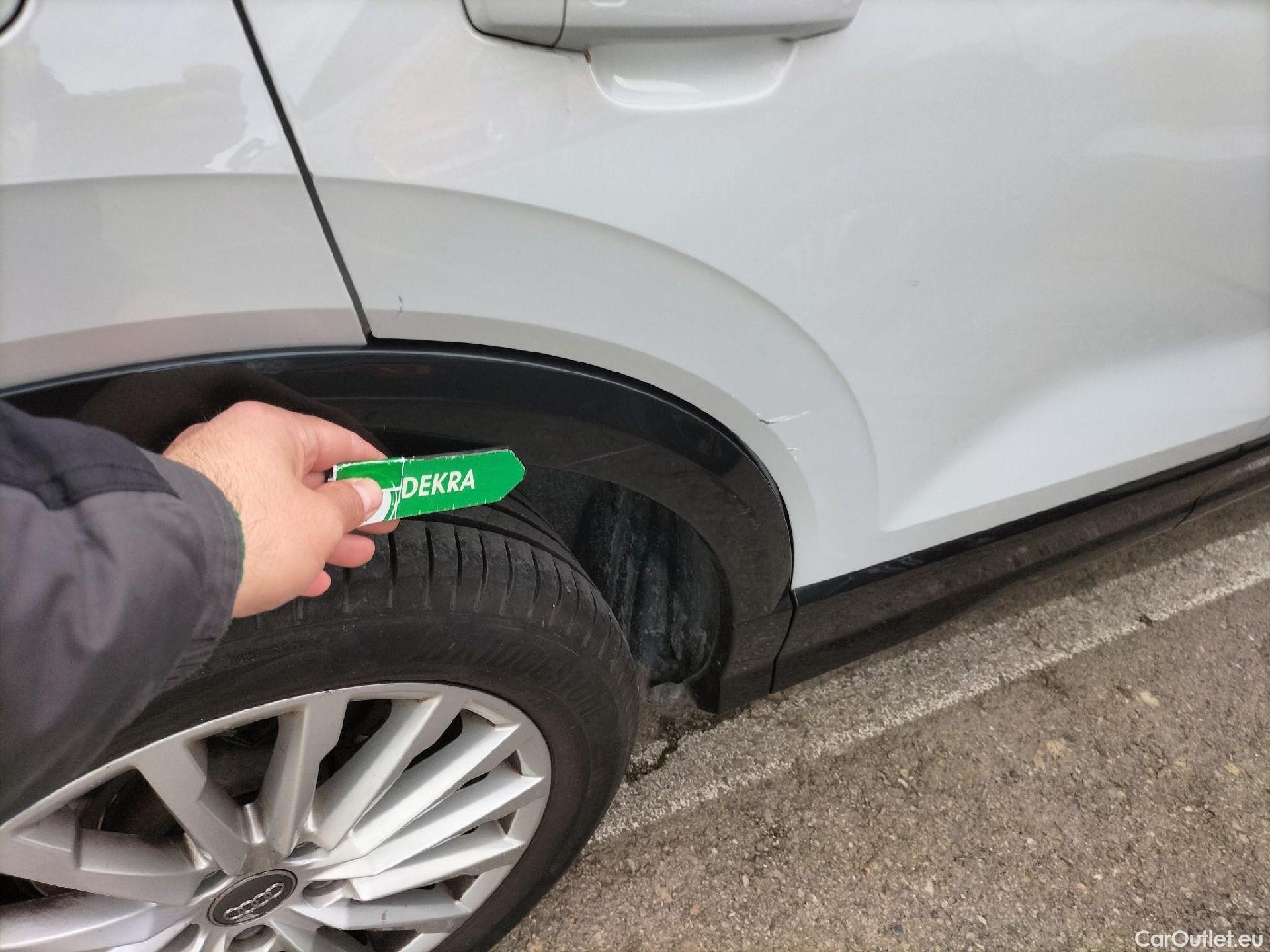  Audi  Q2 AUDI  / 2016 / 5P / todoterreno Design 30 TFSI 85kW (116CV) #39