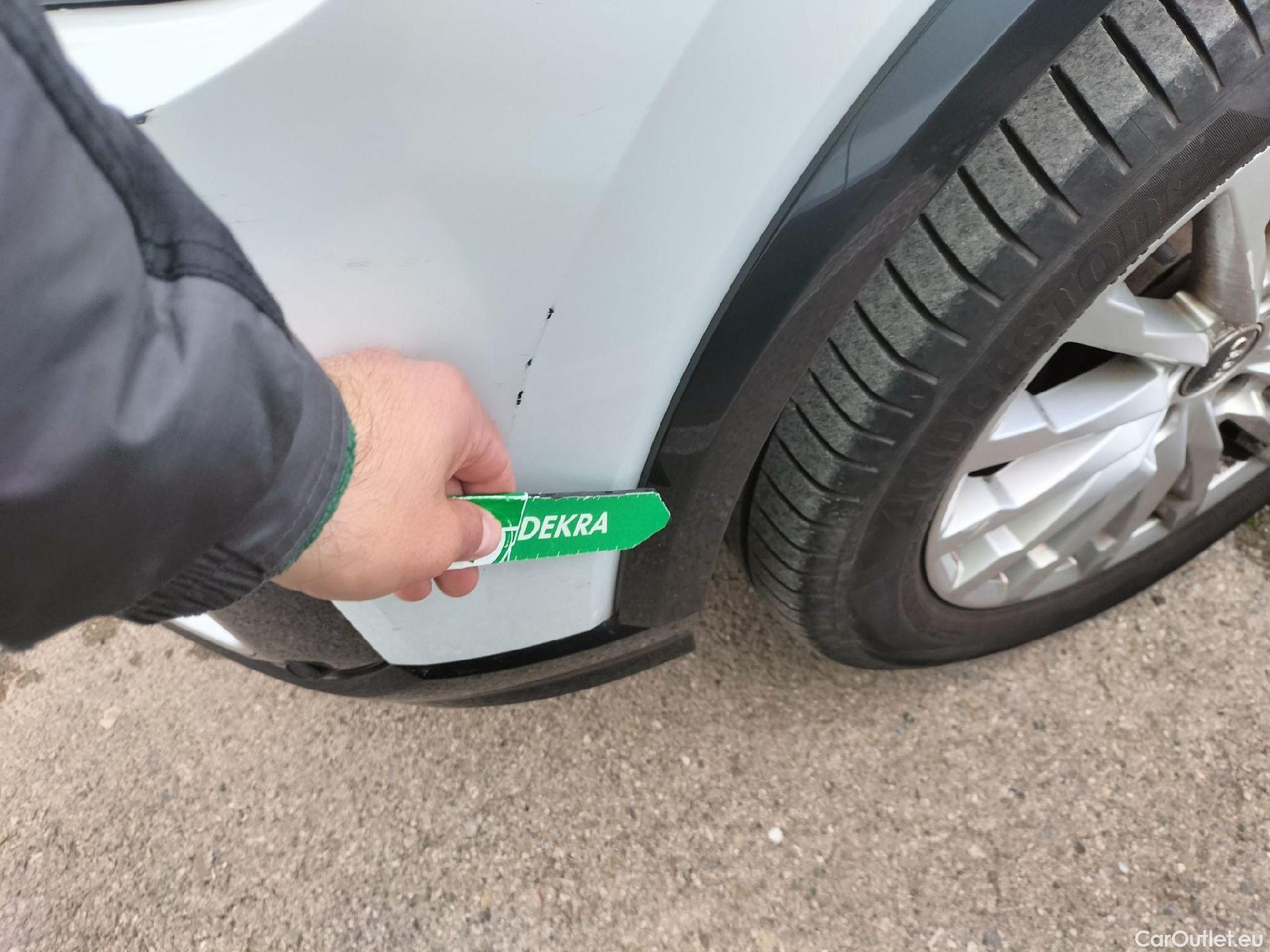  Audi  Q2 AUDI  / 2016 / 5P / todoterreno Design 30 TFSI 85kW (116CV) #14