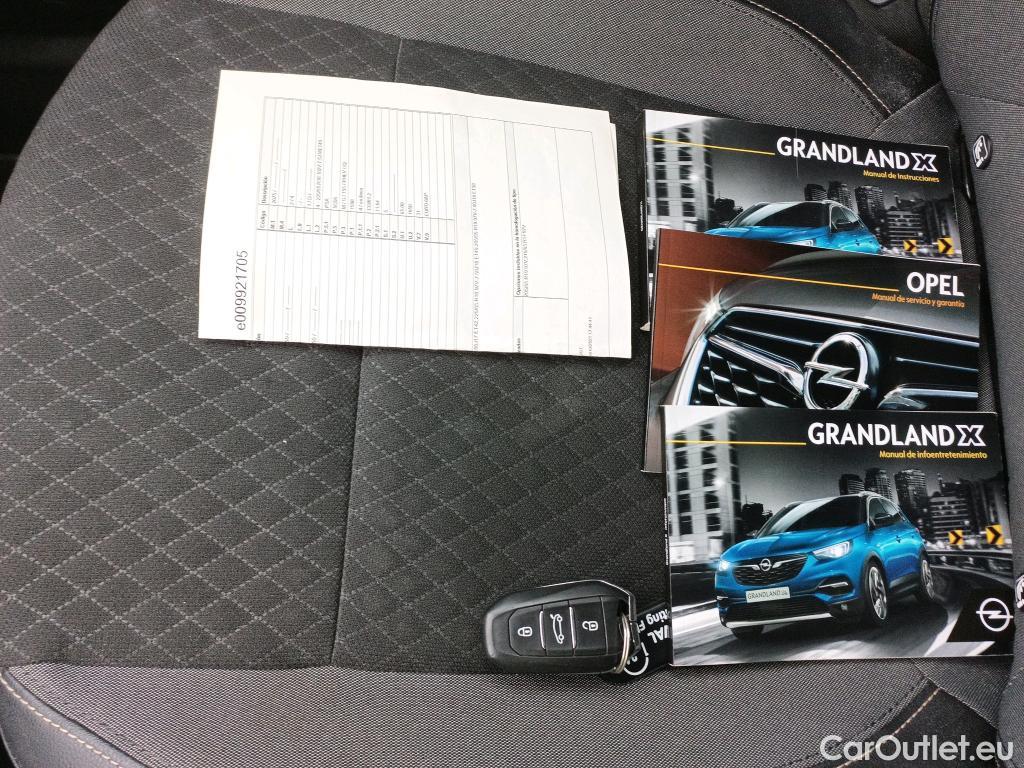  Opel   Grandland X OPEL PHEV / 2017 / 5P / todoterreno 1.6 Turbo Edition Auto 4x2 #8