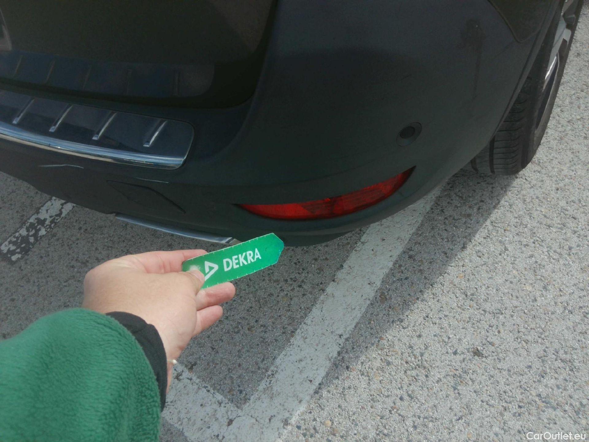  Peugeot  5008 PEUGEOT  / 2020 / 5P / todoterreno 1.5 BlueHDi 96kW (130CV) S&S GT #36