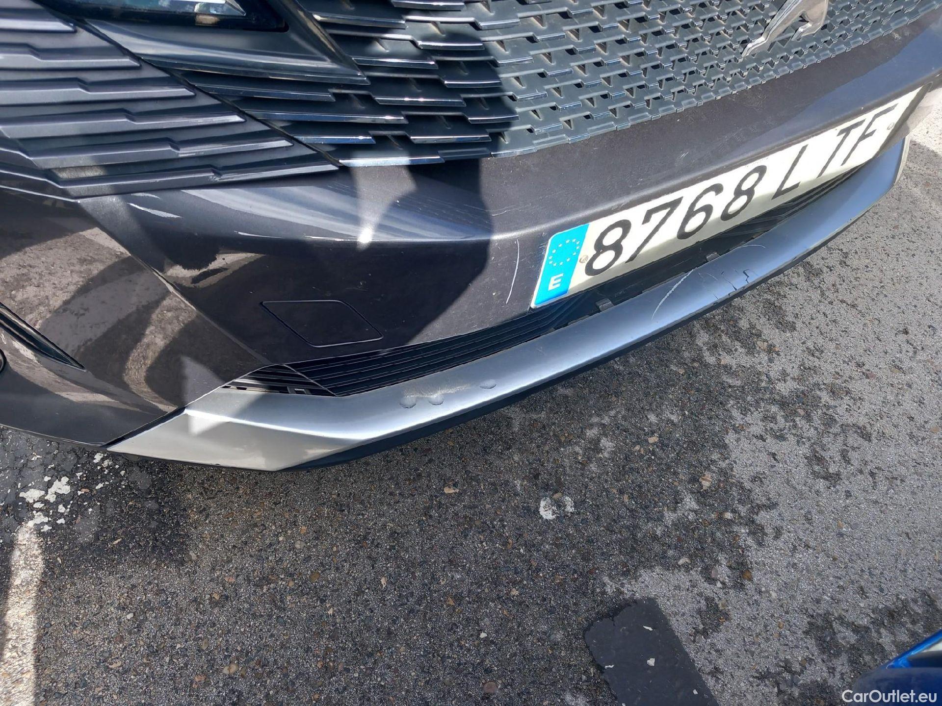  Peugeot  5008 PEUGEOT  / 2020 / 5P / todoterreno 1.5 BlueHDi 96kW (130CV) S&S GT #6