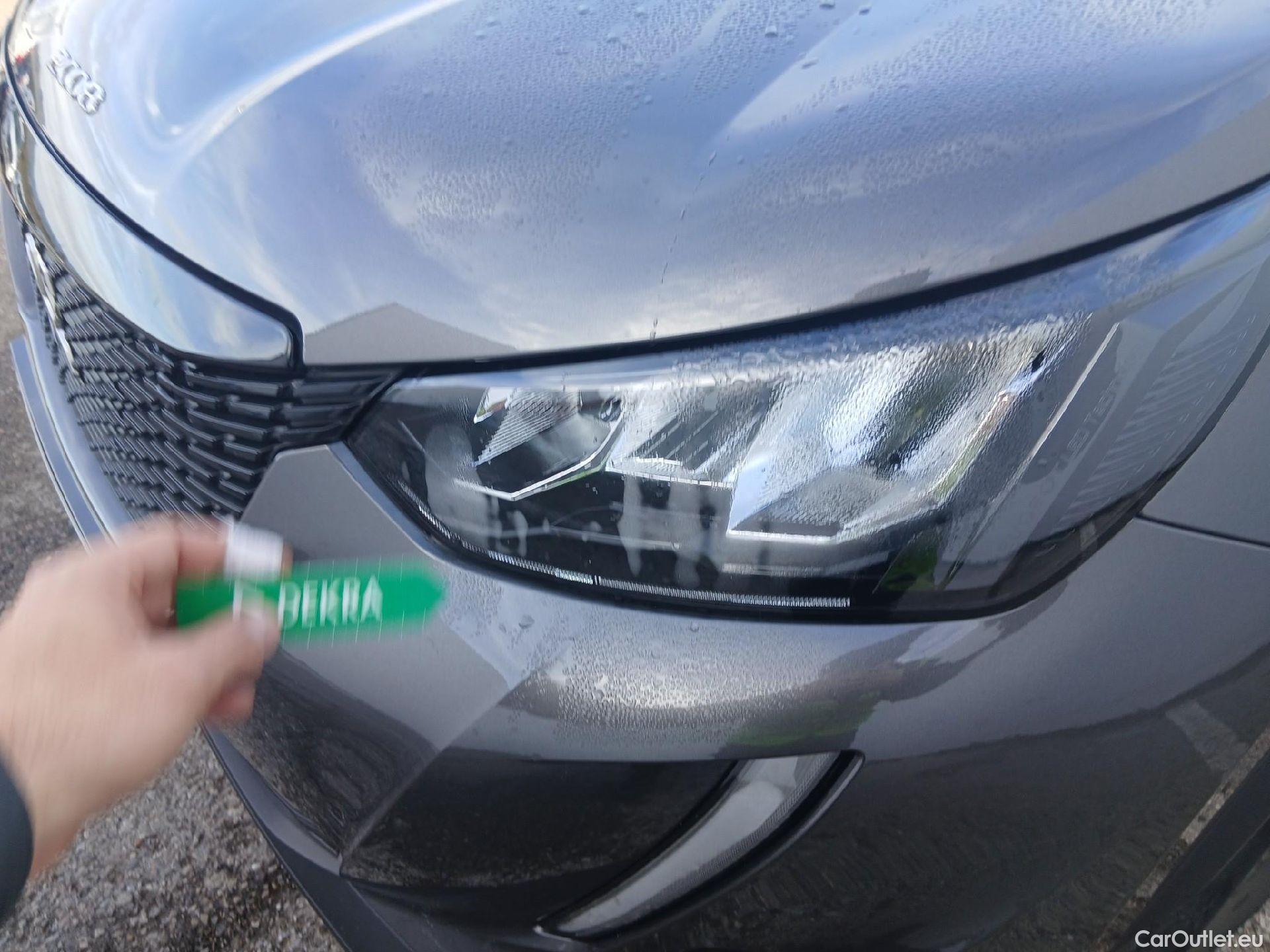  Peugeot  2008 PEUGEOT  / 2019 / 5P / todoterreno Active Pack Puretech 100 S&S BVM6 #7