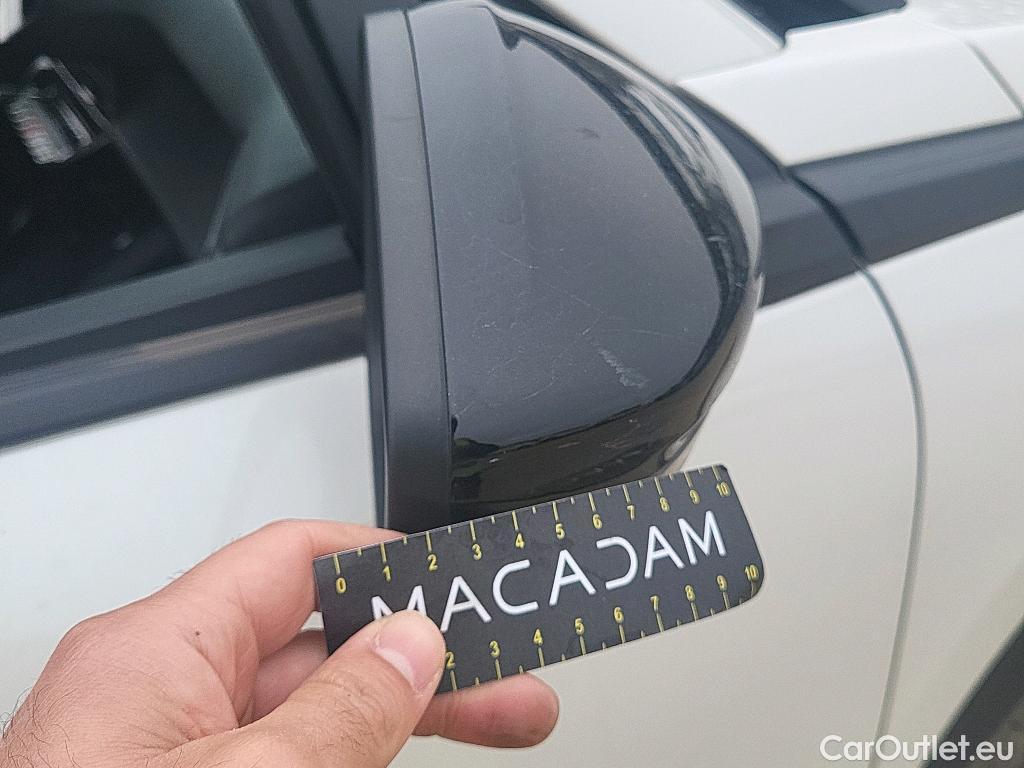  Peugeot  2008 PEUGEOT  / 2019 / 5P / todoterreno Allure Pack BlueHDI 130 S&S EAT8 #13