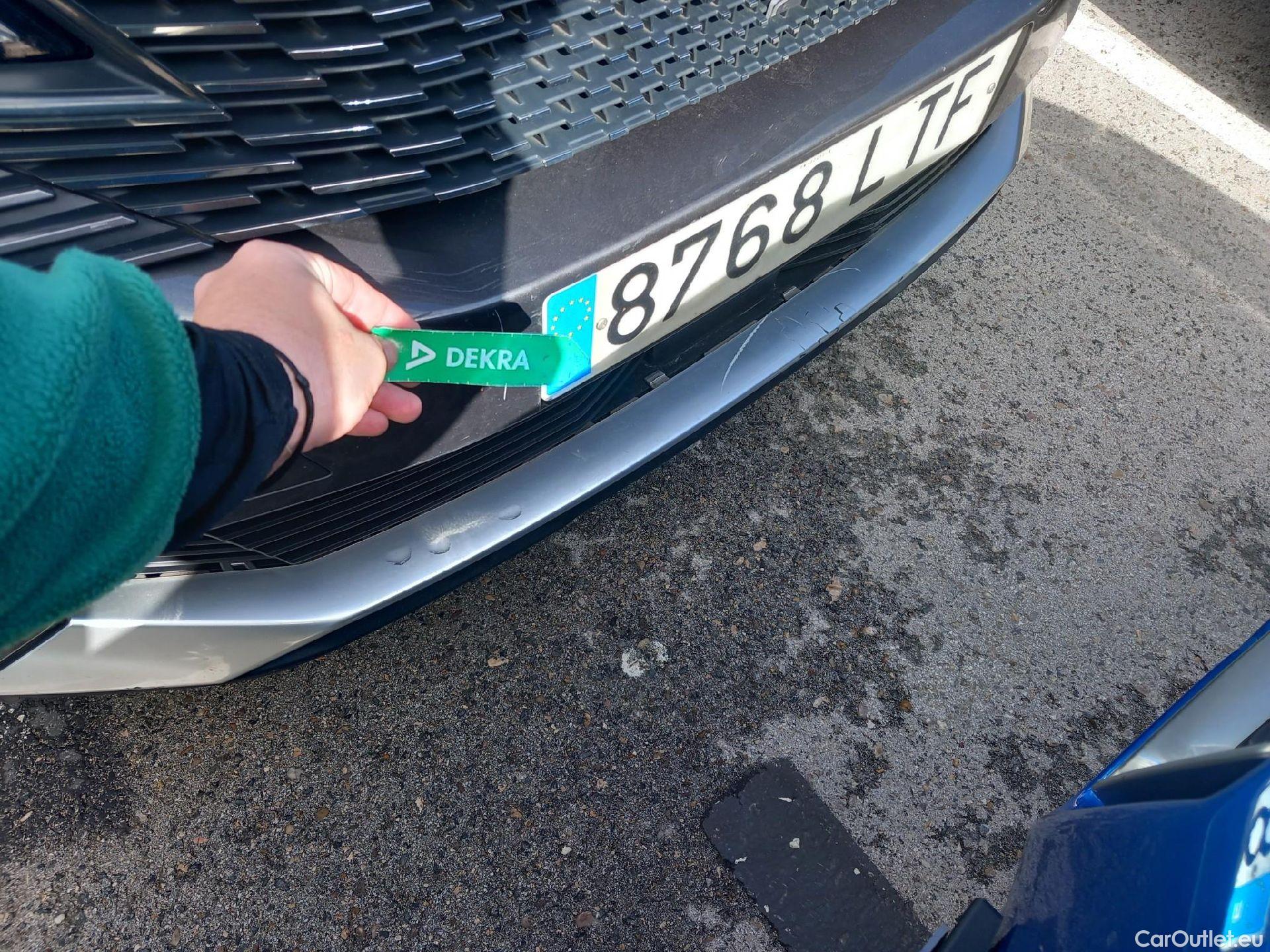  Peugeot  5008 PEUGEOT  / 2020 / 5P / todoterreno 1.5 BlueHDi 96kW (130CV) S&S GT #7