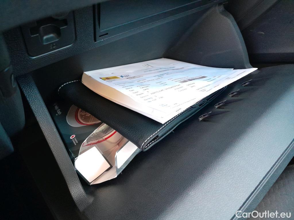  Volkswagen  Polo VOLKSWAGEN  / 2021 / 5P / berlina con portón Life 1.0 TSI 70kW (95CV) #10