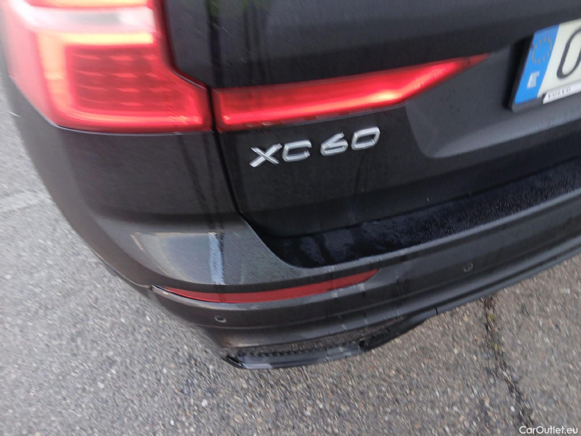  Volvo  XC60 VOLVO  / 2017 / 5P / todoterreno 2.0 T6 AWD Recharge R-Design Auto #21