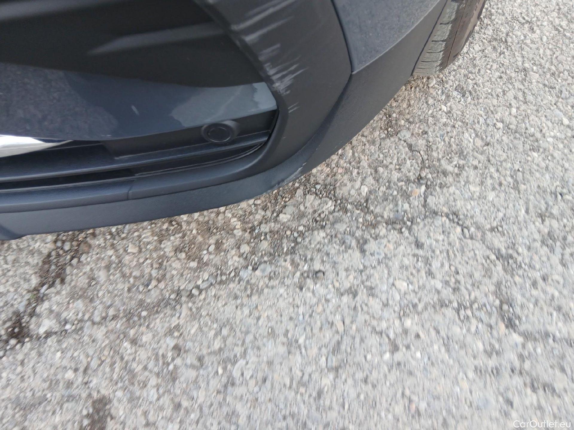  Volkswagen  Tiguan VOLKSWAGEN  / 2020 / 5P / todoterreno Life 1.4 TSI eHybrid 180kW (245CV) DSG #8