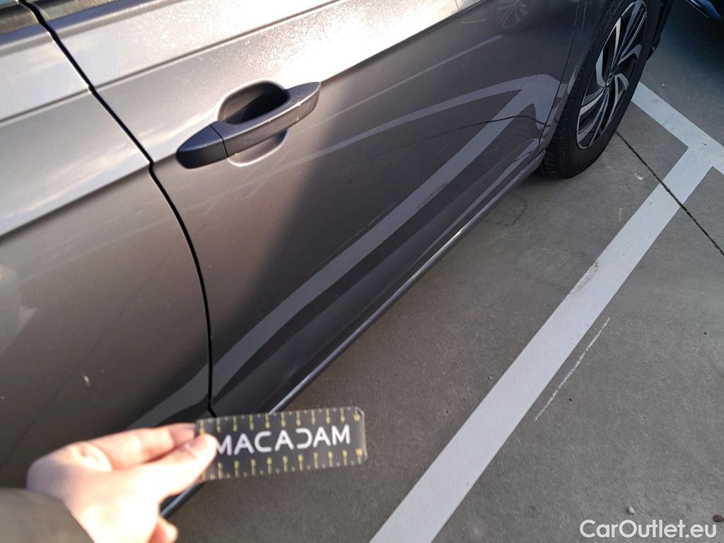  Volkswagen  Polo VOLKSWAGEN  / 2021 / 5P / berlina con portón Life 1.0 TSI 70kW (95CV) #1