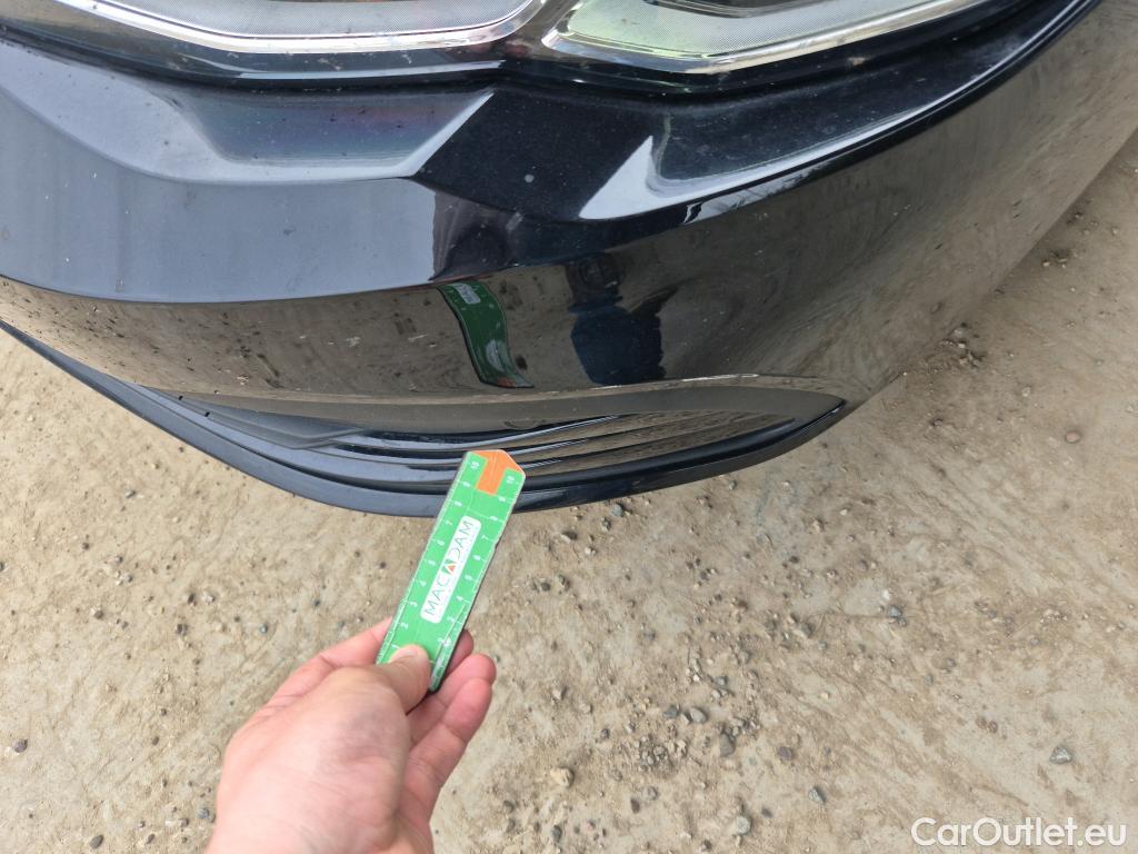  Volkswagen  Golf  VOLKSWAGEN / 2020 / 5P / berlina con portón Life 1.0 eTSI 81kW (110CV) DSG #6