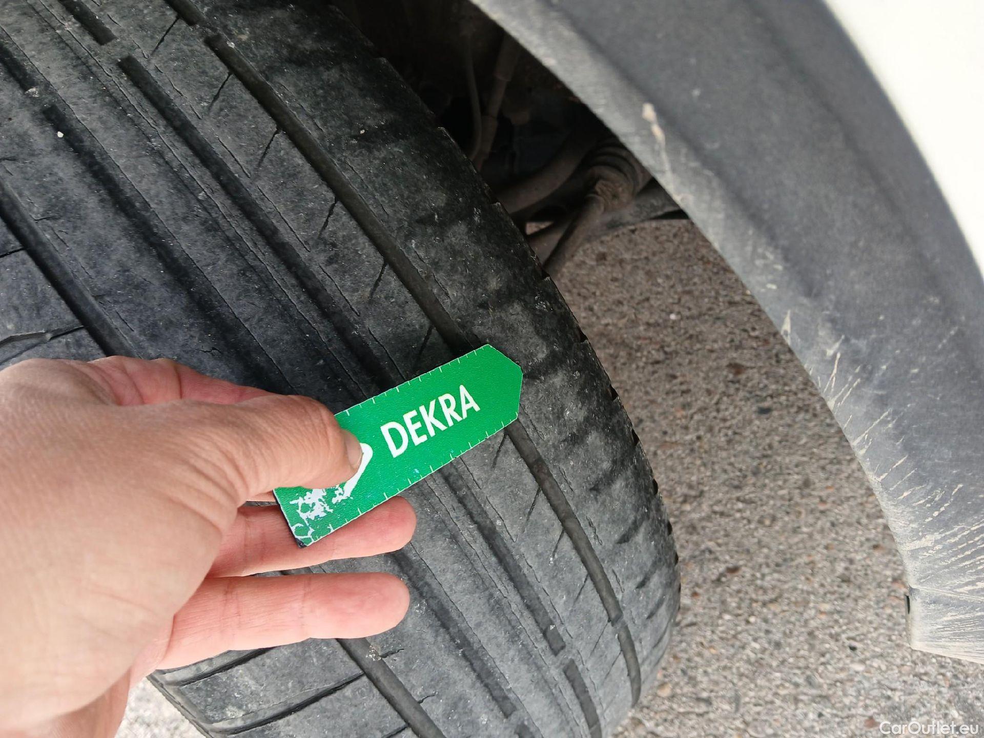  Seat  ATECA SEAT  1.0 TSI 85kW (115CV) St&Sp Style Eco MY20 #17