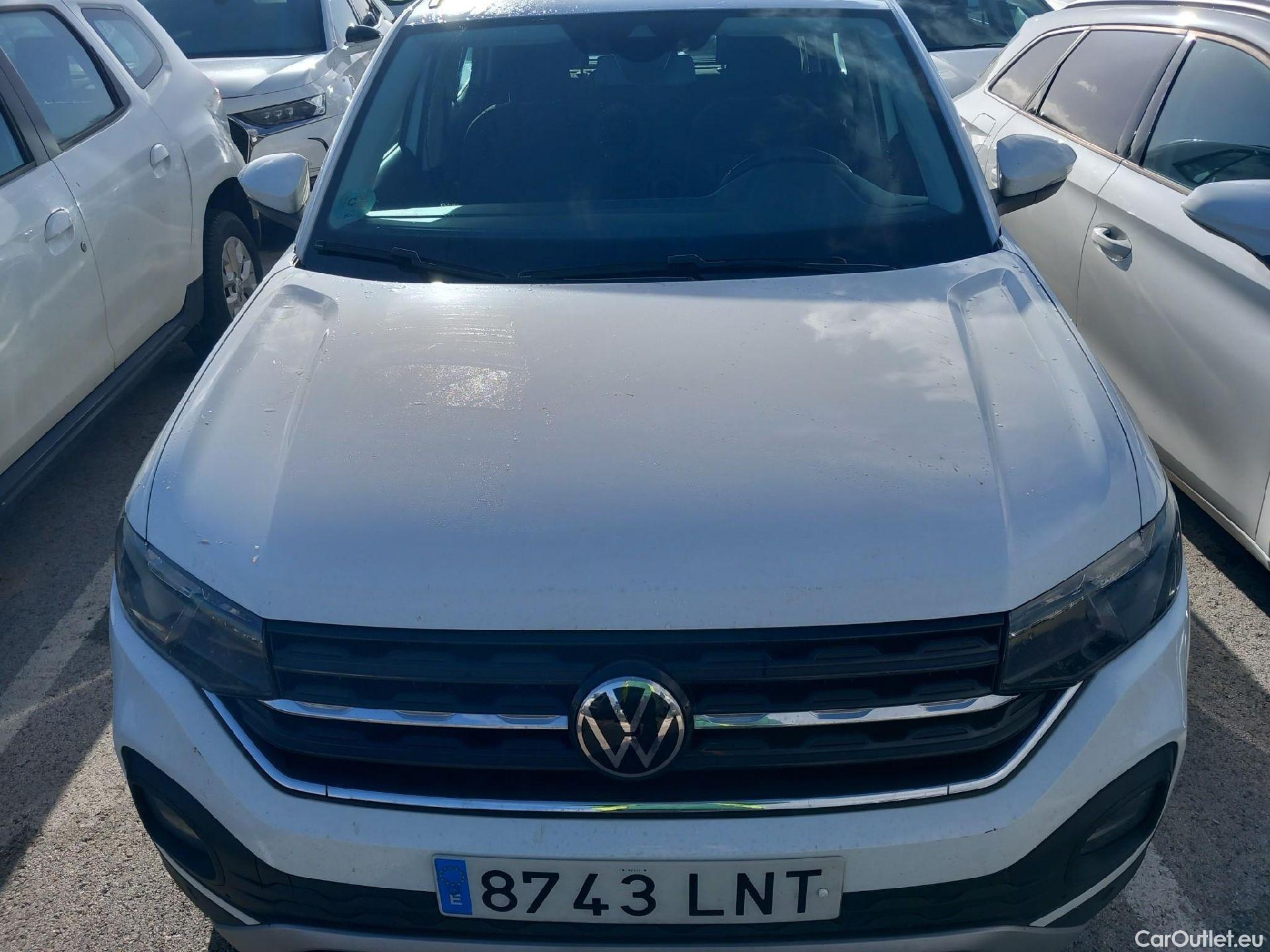  Volkswagen  T-CROSS VOLKSWAGEN  / 2018 / 5P / todoterreno Advance 1.0 TSI 81kW (110CV) DSG (AC) #2