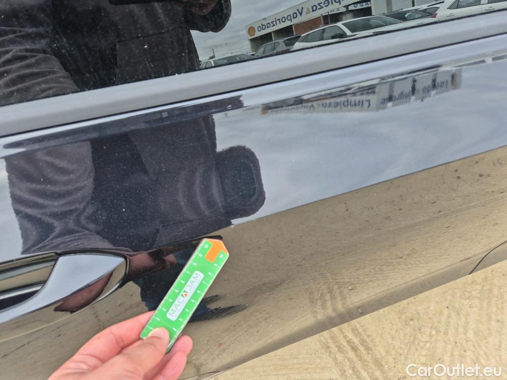  Volkswagen  Golf  VOLKSWAGEN / 2020 / 5P / berlina con portón Life 1.0 eTSI 81kW (110CV) DSG #27