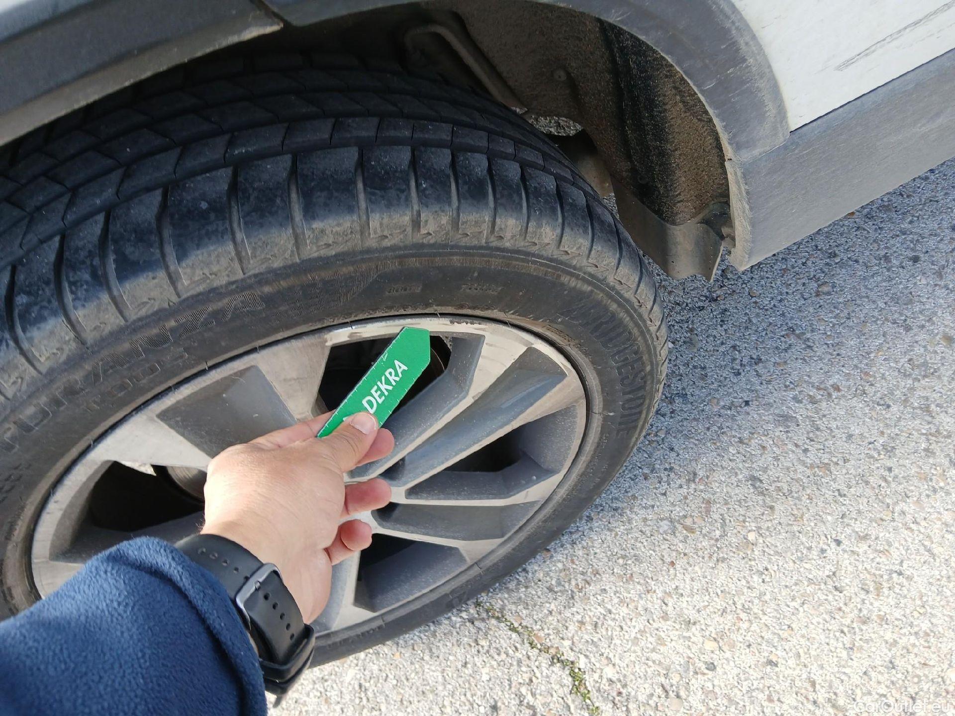  Seat  ATECA SEAT  1.0 TSI 85kW (115CV) St&Sp Style Eco MY20 #22