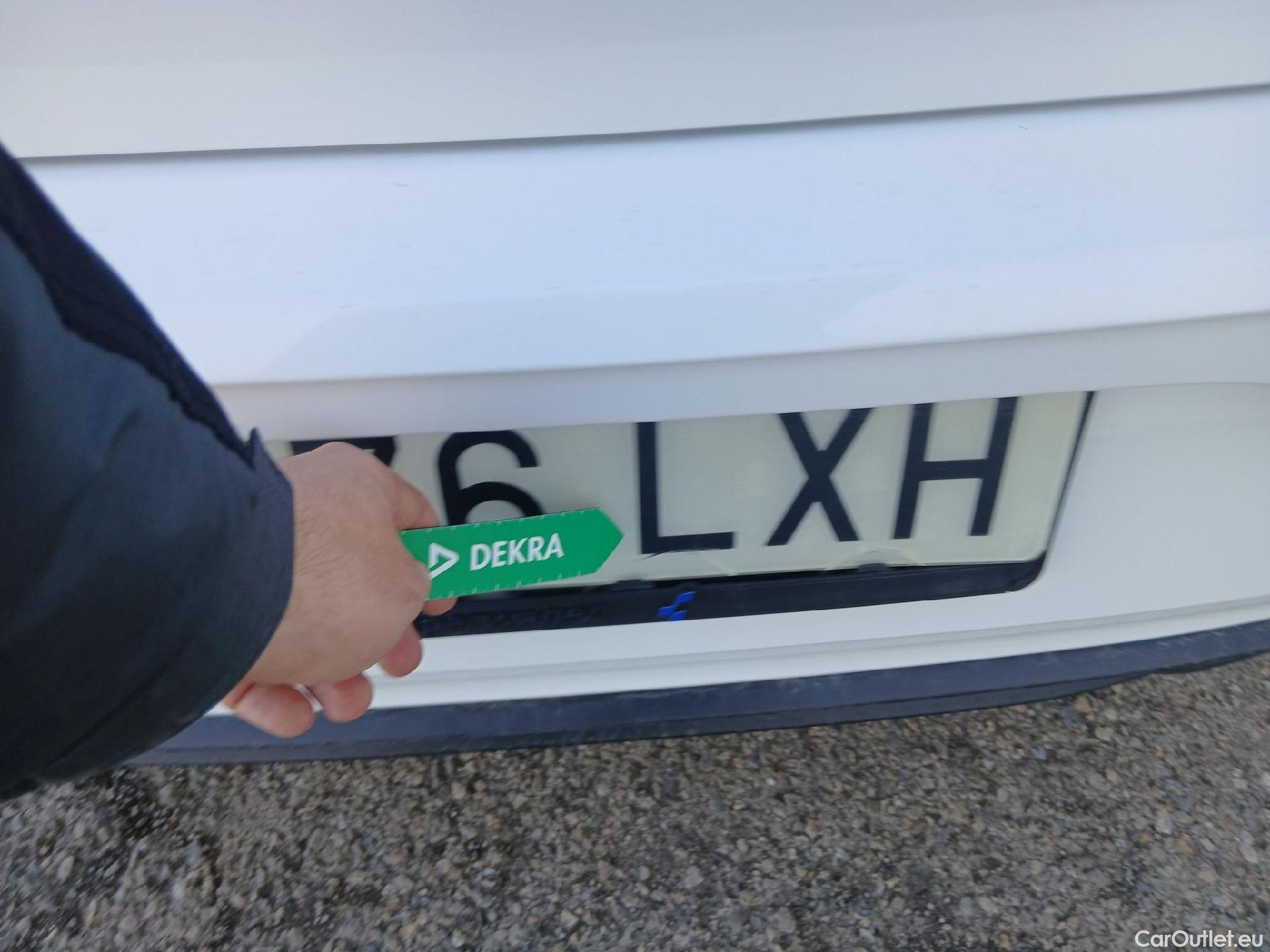  Volkswagen  Polo VOLKSWAGEN  / 2021 / 5P / berlina con portón Life 1.0 TSI 70kW (95CV) #7