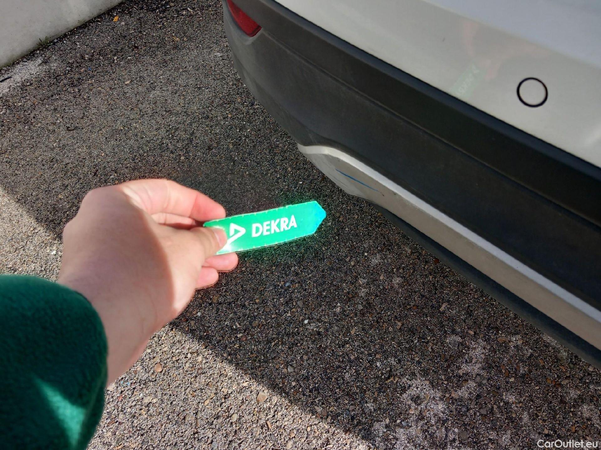  Volkswagen  T-CROSS VOLKSWAGEN  / 2018 / 5P / todoterreno Advance 1.0 TSI 81kW (110CV) DSG (AC) #13