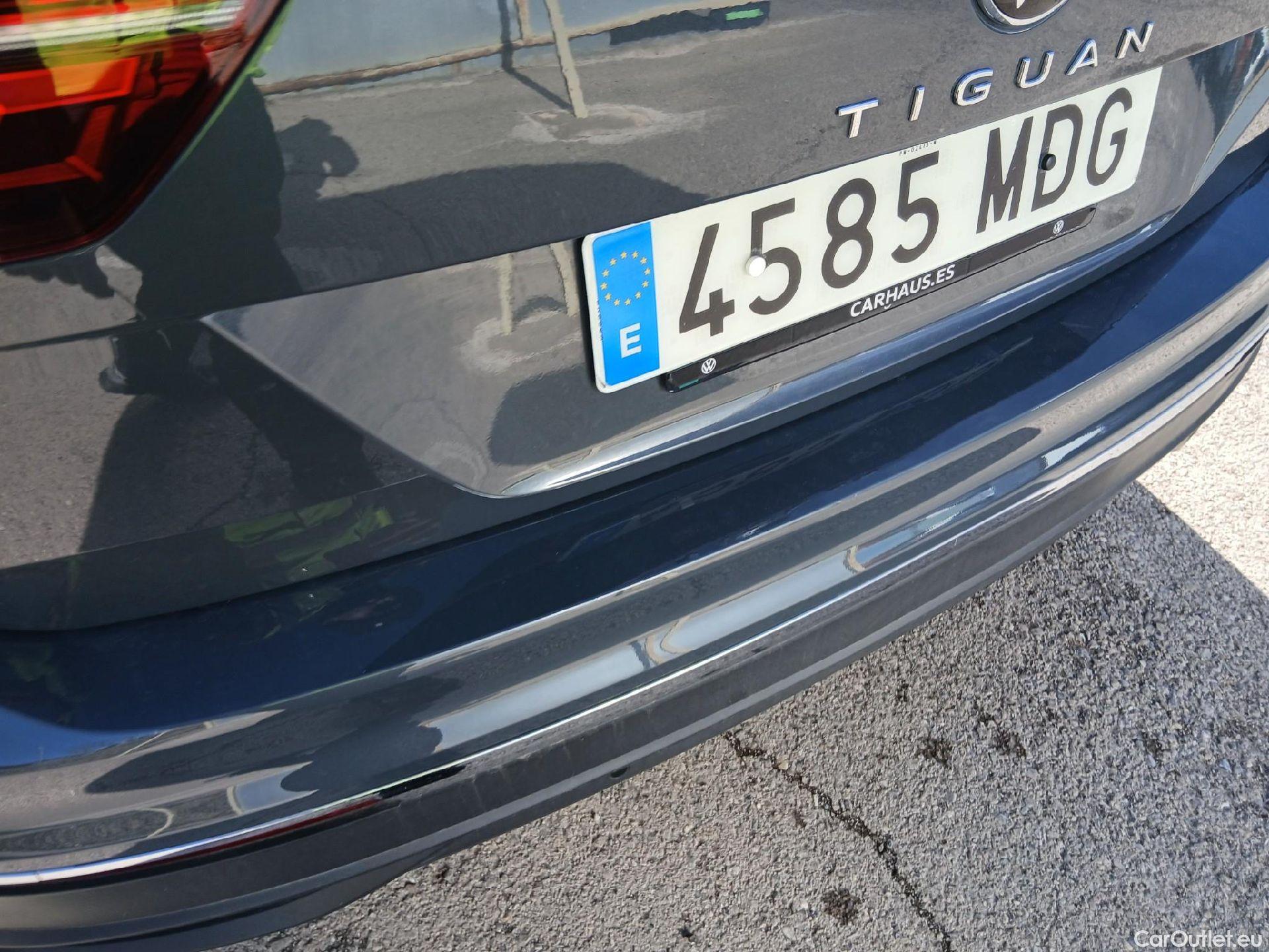  Volkswagen  Tiguan VOLKSWAGEN  / 2020 / 5P / todoterreno Life 1.4 TSI eHybrid 180kW (245CV) DSG #19