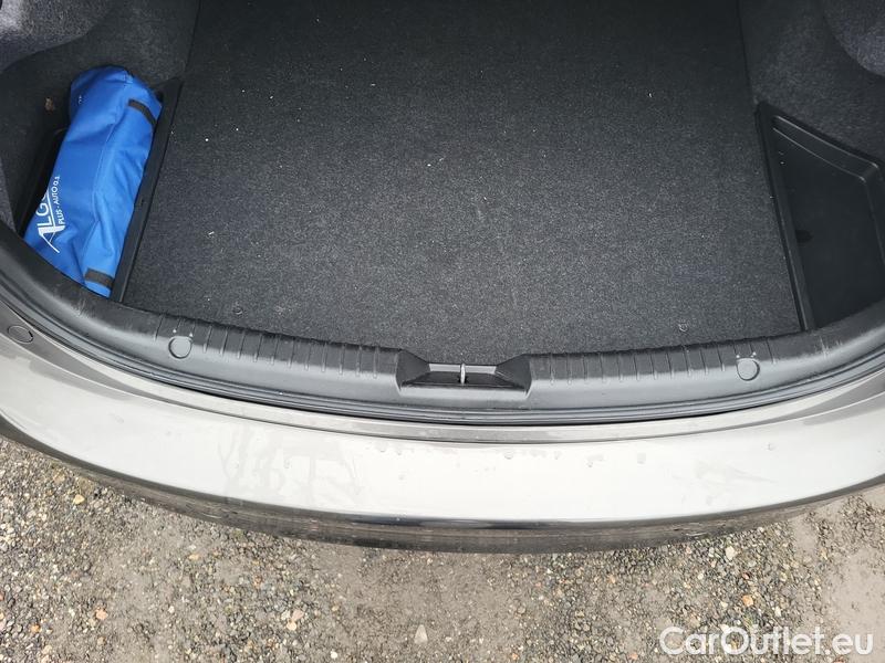  Mazda  6  (GH)(2012) Mazda 2.0SA-G Attraction AT #18