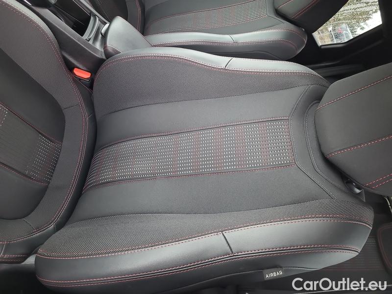  Peugeot  308  II (2013)  SW 2.0BHDi 150 GT Line AT #9