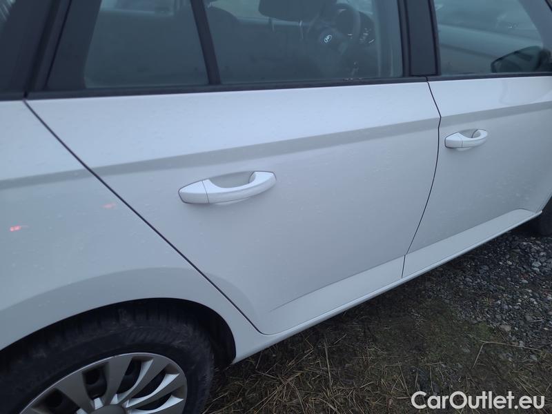  Skoda  Fabia  Combi (2015)  Com.1.0TSI 70 Active #10