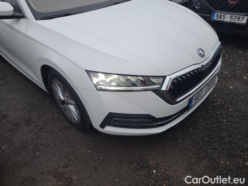  Skoda  Octavia  Combi (NX3)(2020) Oct.Combi 2.0TDI 110 Style #2