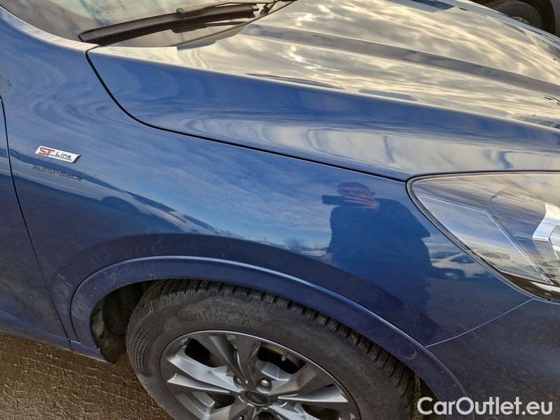  Ford  Kuga  (2019)  1.5EB 110 ST-Line #18