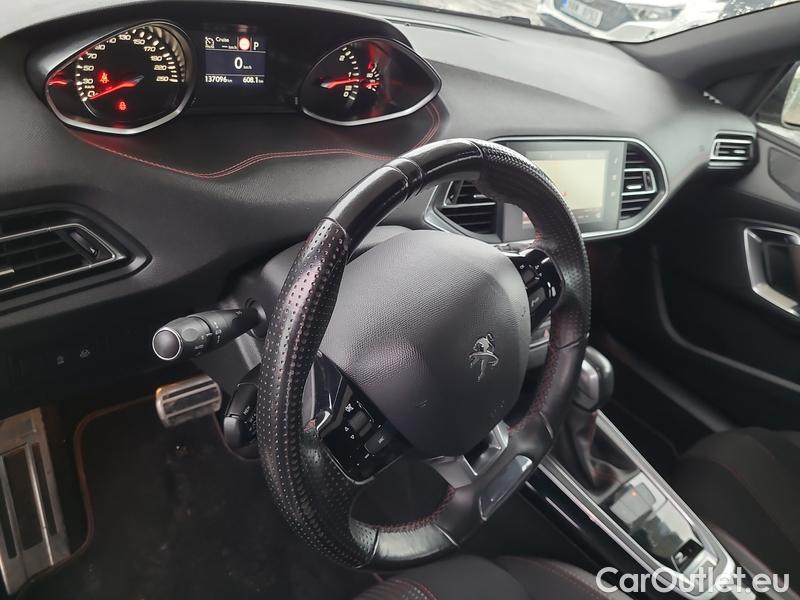  Peugeot  308  II (2013)  SW 2.0BHDi 150 GT Line AT #6