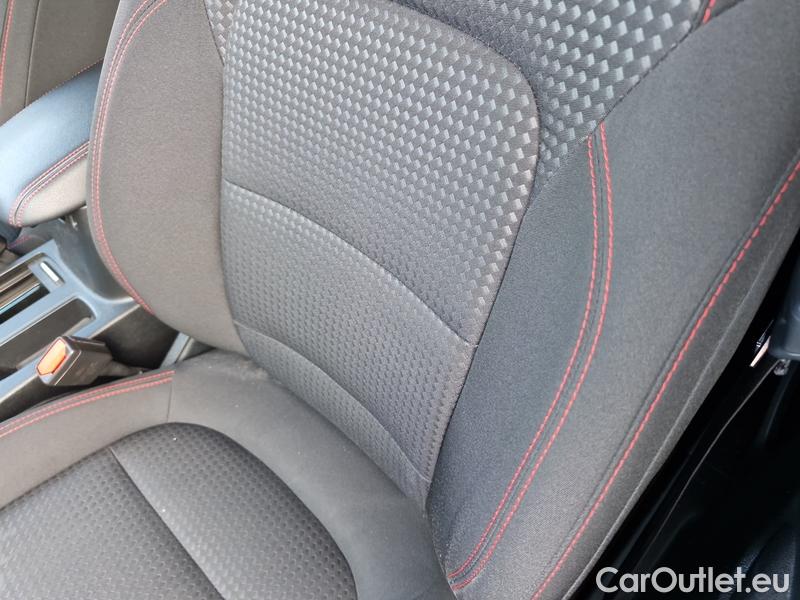  Ford  Kuga  (2019)  1.5EB 110 ST-Line #7