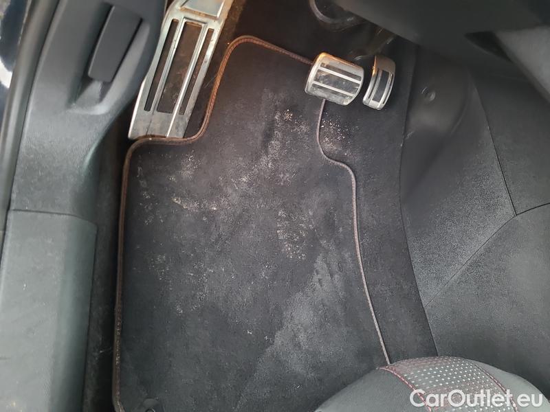  Peugeot  308  II (2013)  SW 2.0BHDi 150 GT Line AT #5