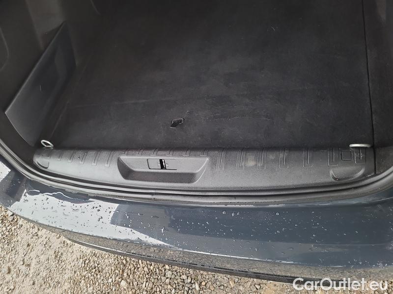  Peugeot  308  II (2013)  SW 2.0BHDi 150 GT Line AT #14