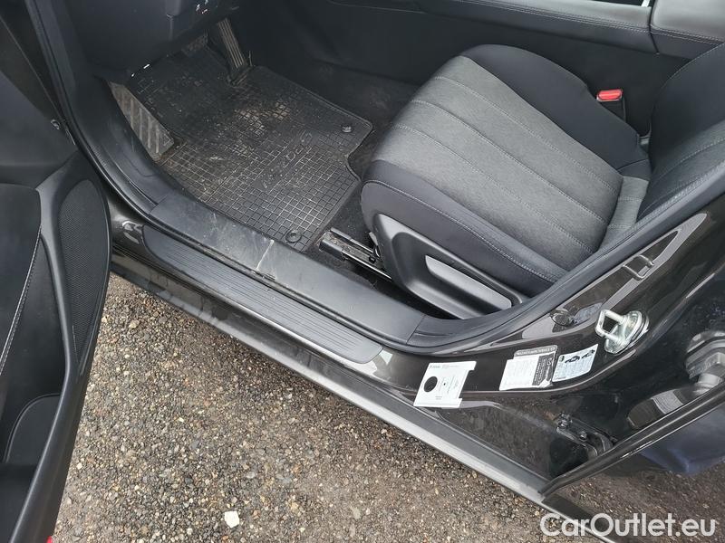  Mazda  6  (GH)(2012) Mazda 2.0SA-G Attraction AT #13