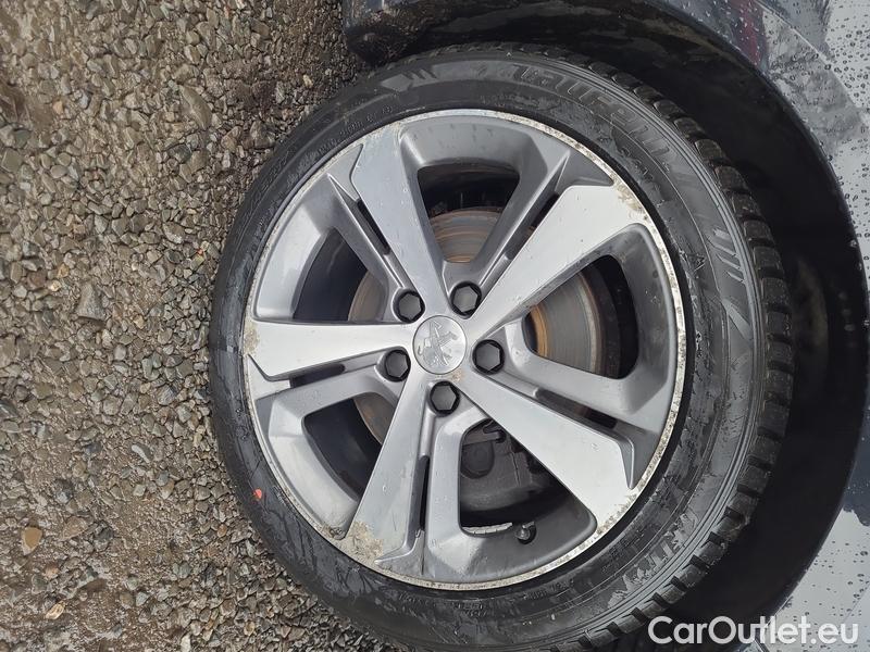  Peugeot  308  II (2013)  SW 2.0BHDi 150 GT Line AT #19