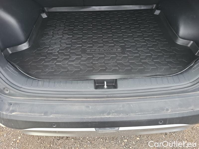  KIA  Sportage  (NQ5)(2022->)  1.6TGDI 110 Exclusive #6