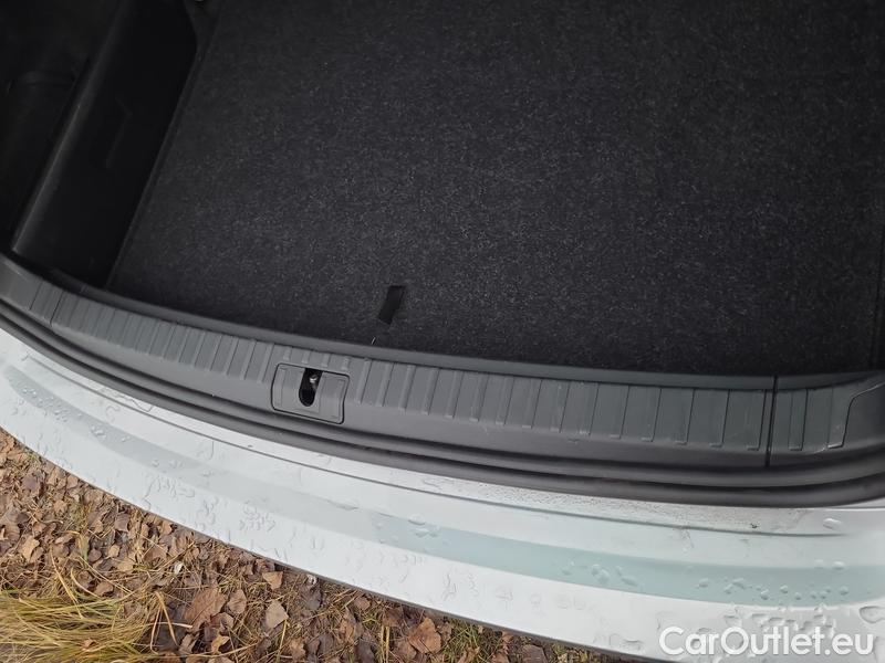  Skoda  Octavia  Combi (NX3)(2020) Oct.Combi 2.0TDI 110 Style AT #11