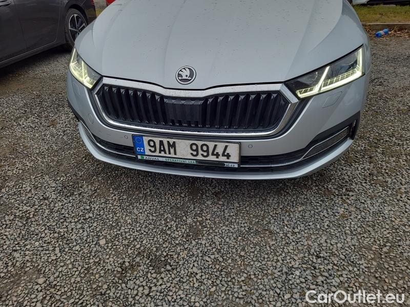  Skoda  Octavia  Combi (NX3)(2020) Oct.Combi 2.0TDI 110 Style AT #4