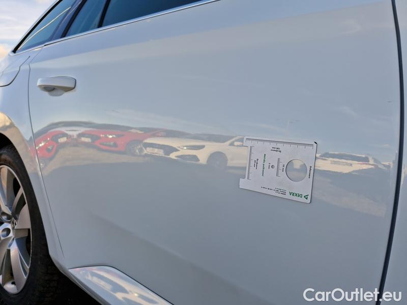  Skoda  Superb  Combi (3V5)(2015)  Combi 2.0TDI 110 Style #14