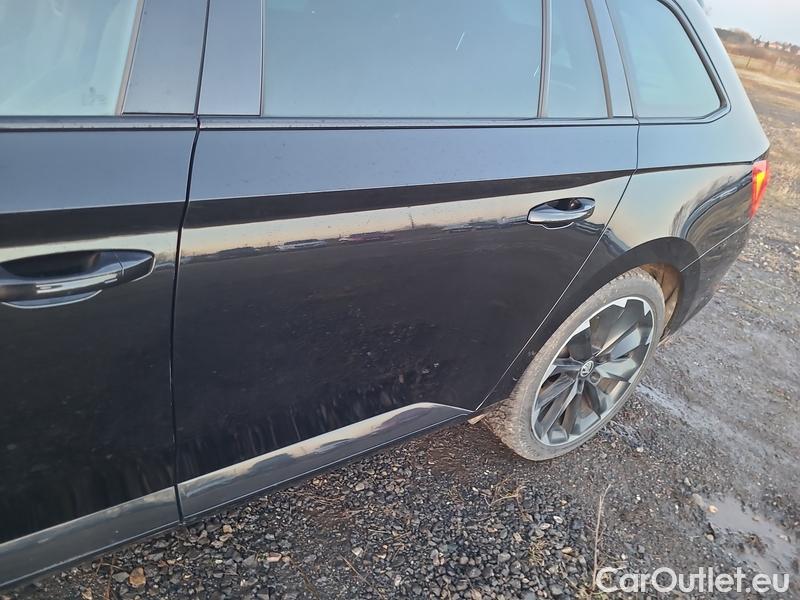  Skoda  Superb  Combi (3T5)(2010) Sup.c.2.0TDI 147 SportLi Aut #6