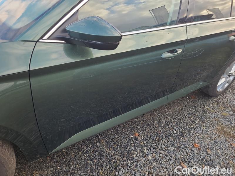  Skoda  Superb  Combi (3T5)(2010) Sup.C.FL2.0TDI 110 Style AT #5