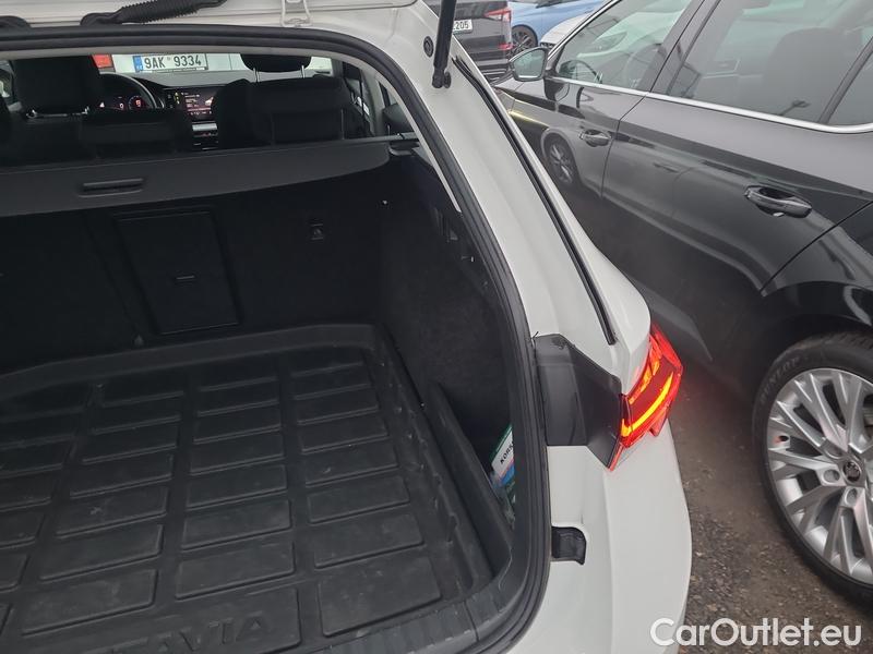  Skoda  Octavia  Combi (NX3)(2020) Oct.Combi 2.0TDI 110 Style #22