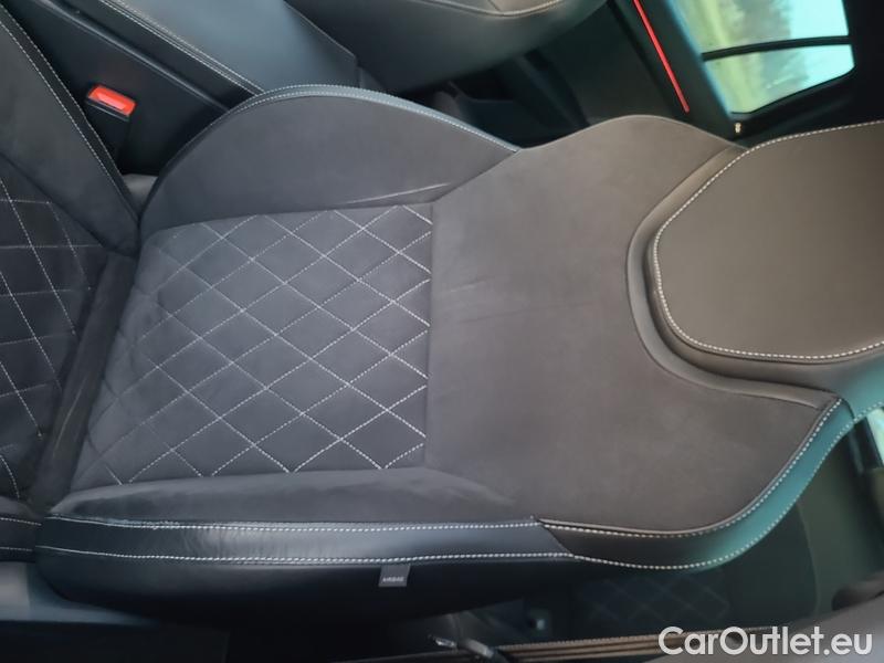  Skoda  Superb  Combi (3T5)(2010) Sup.c.2.0TDI 147 SportLi Aut #11