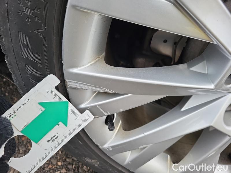  Skoda  Superb  Combi (3V5)(2015) Sup.C.FL2.0TDI 110 Style AT #16