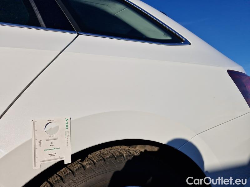  Skoda  Superb  Combi (3V5)(2015)  Combi 2.0TDI 110 Style #3