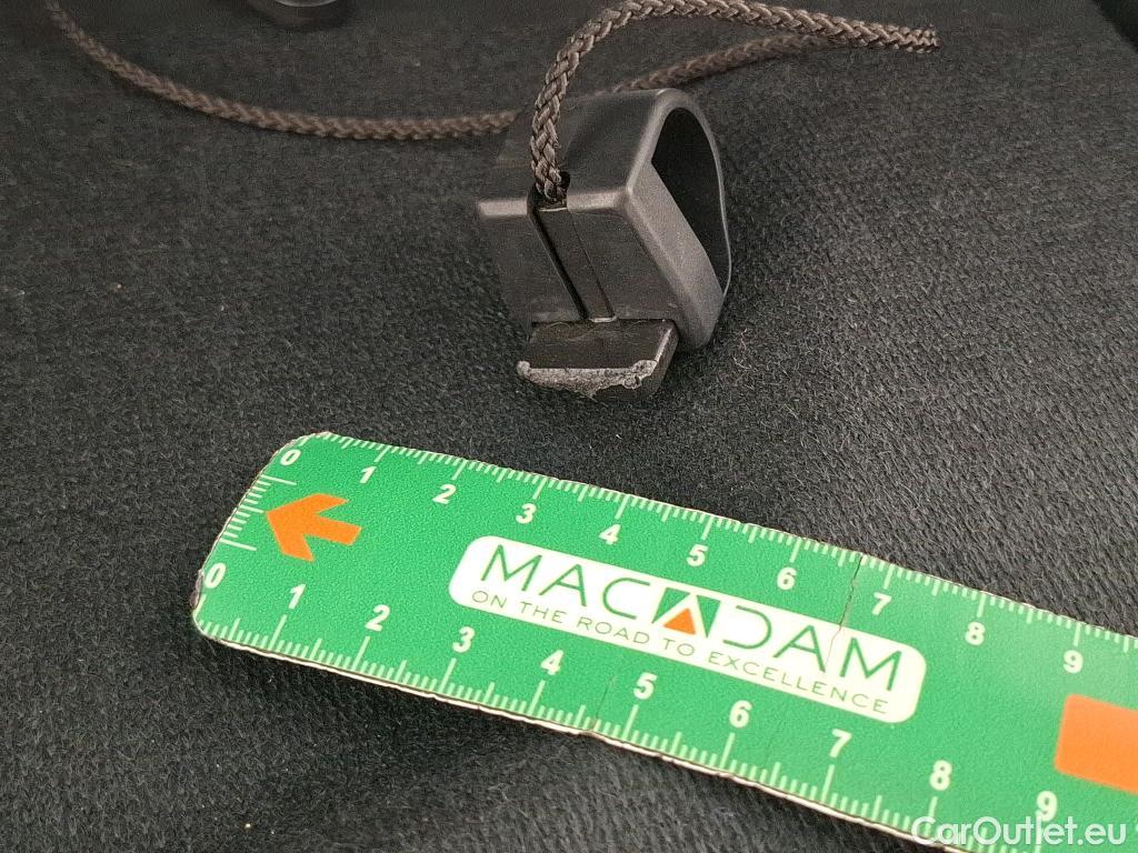  Bmw  Serie 1 BMW Série 1 / 2019 / 5P / Berline 116i Business Design #25