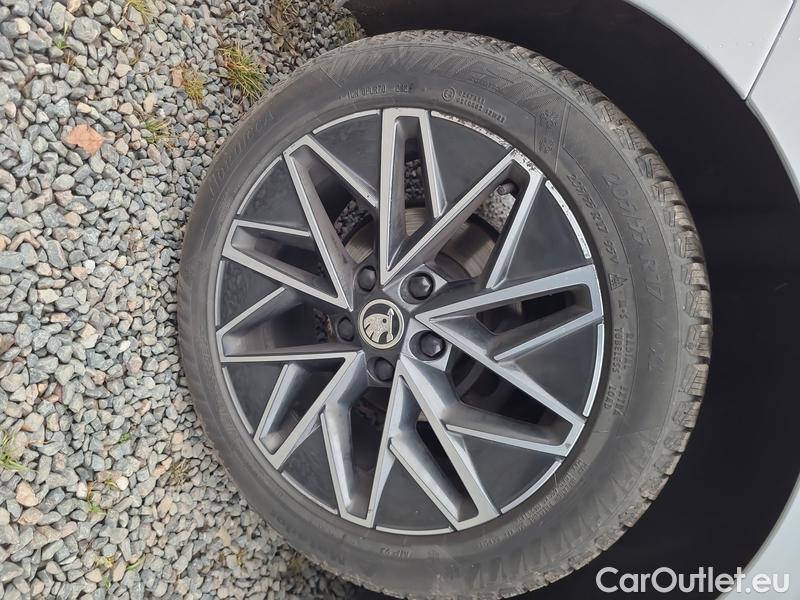  Skoda  Octavia  Combi (NX3)(2020) Oct.Combi 2.0TDI 110 Style AT #6