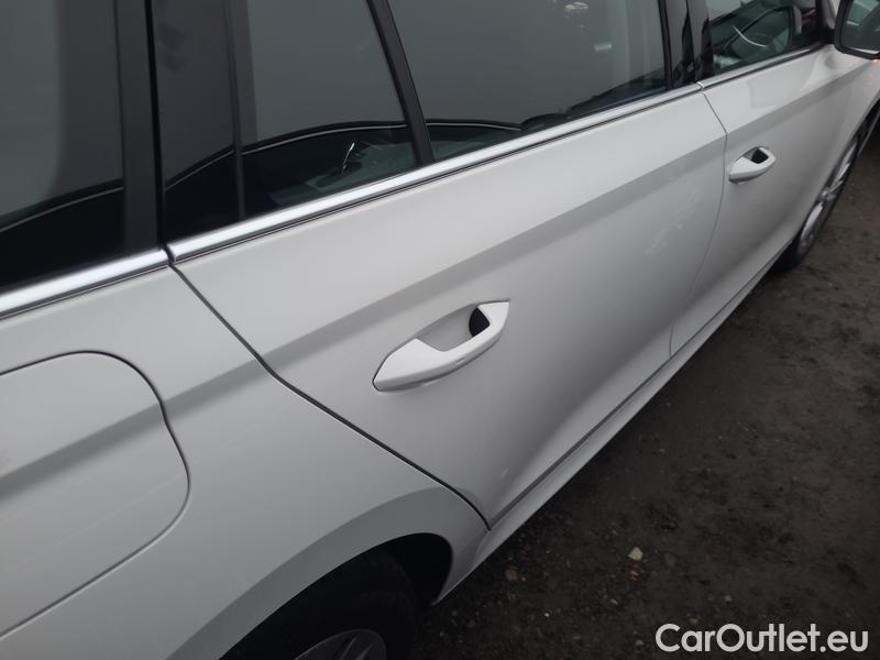  Skoda  Octavia  Combi (NX3)(2020) Oct.Combi 2.0TDI 110 Style #25