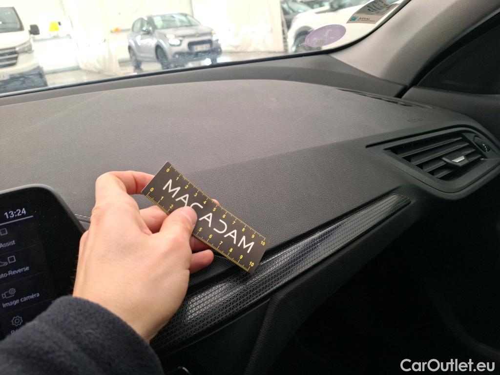  Bmw  Serie 1 Série 1 Berline 118 i Edition Sport 1.5 135CV BVA7 E6d #94