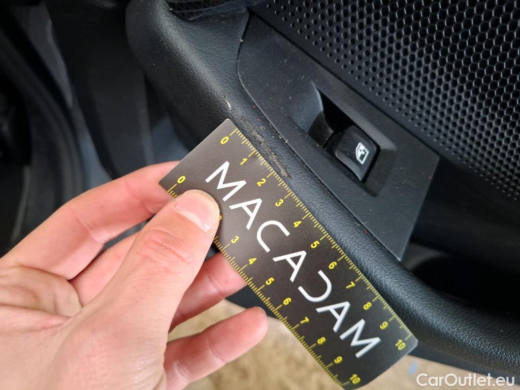  Bmw  Serie 1 Série 1 Berline 118 i Edition Sport 1.5 135CV BVA7 E6d #81